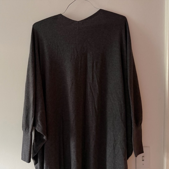 Mersea Chelsea Kimono on Inkwell Charcoal Grey One Size Open Front Cardigan - Picture 11 of 15